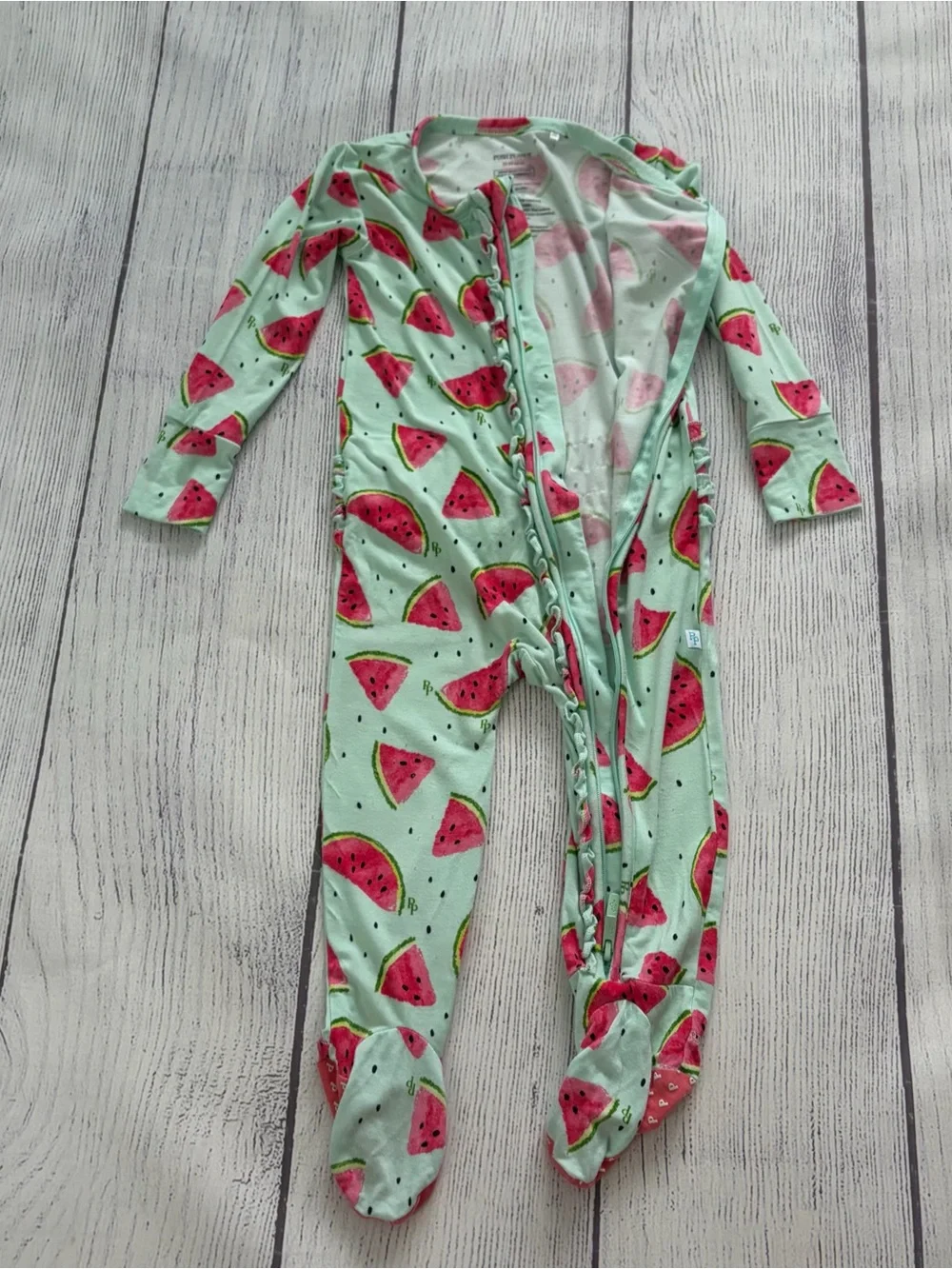 Posh Peanut Bamboo Mellony Footie Ruffled Zippered One Piece Size 12-18 months